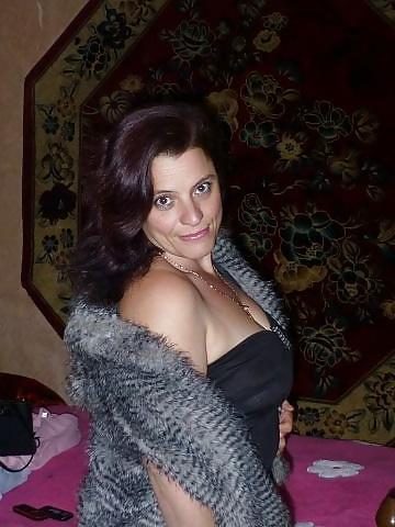 25P MEGA HOT SUPER MATURE RUSSIAN