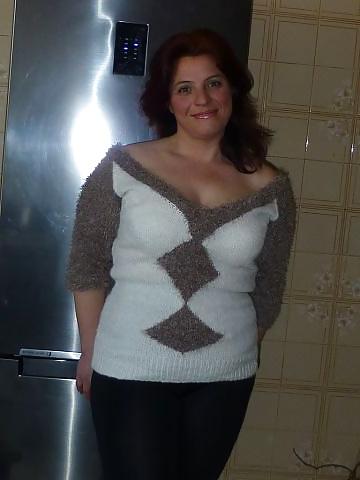 25P MEGA HOT SUPER MATURE RUSSIAN