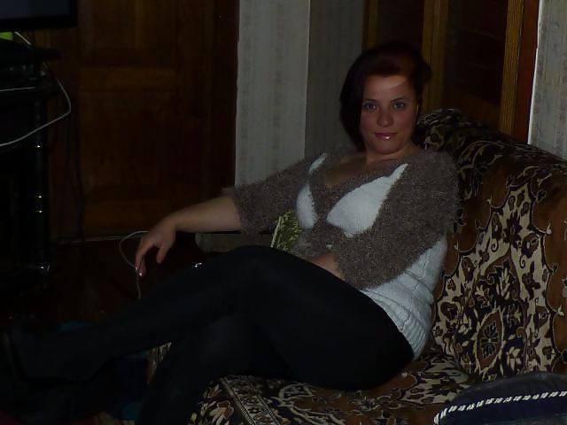 25P MEGA HOT SUPER MATURE RUSSIAN