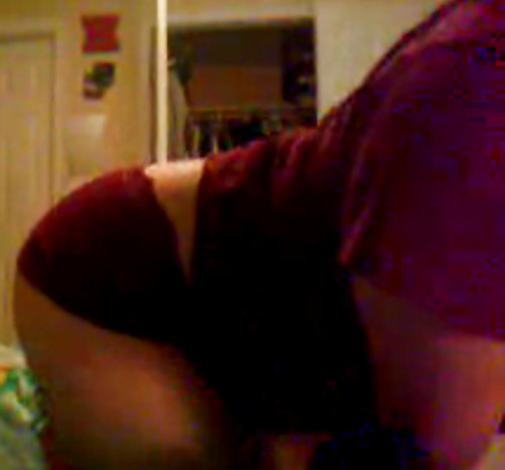 19P Leaked photos of asian girl sending selfies to boyfriend