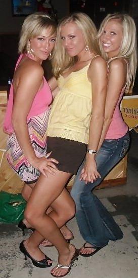 10P Yummy non-nude teens