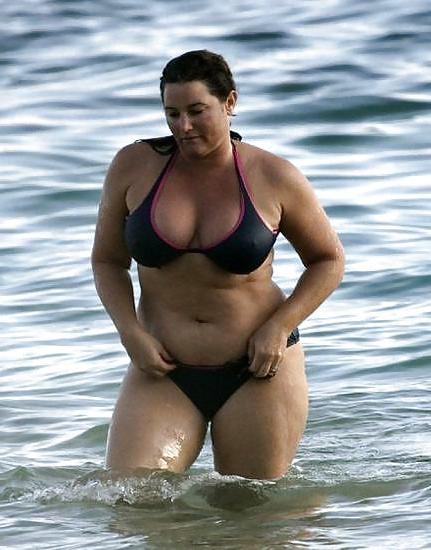 25P Sexy Plumpers in bikini