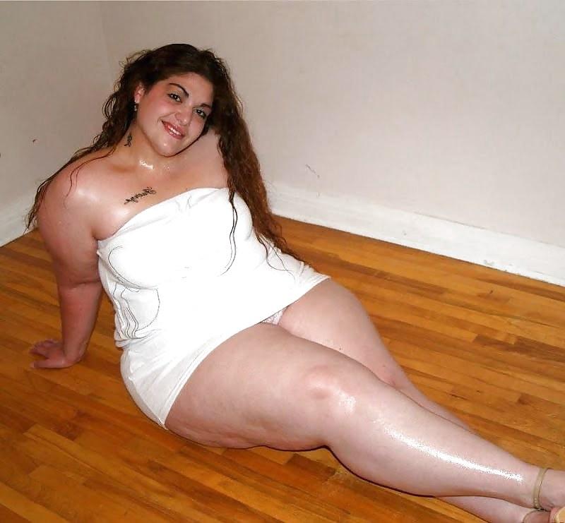15P Huge butt sluts!