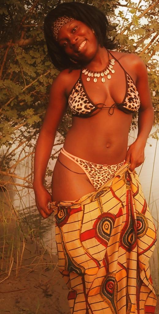 25P Sweet Black Girl