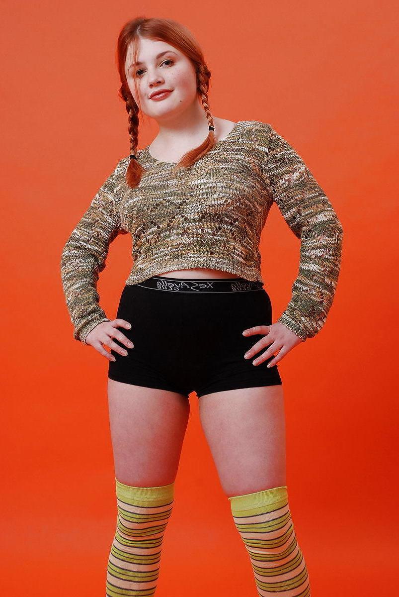 25P ANYA - MY ABSOLUTE FAVORITE TEEN II