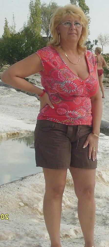 19P Busty women 39 (Old women clothed special).