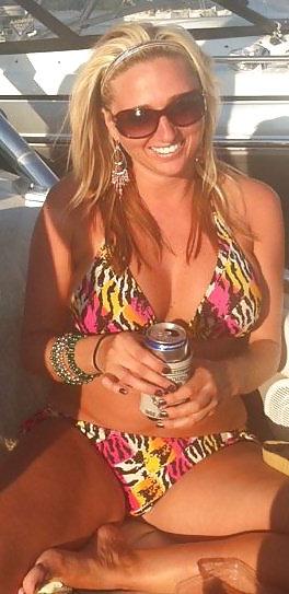 14P Erica (girl on FB who thinks her shit doesnt stink)