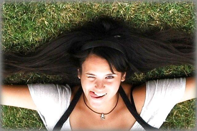 25P Greek Teen Girls 5