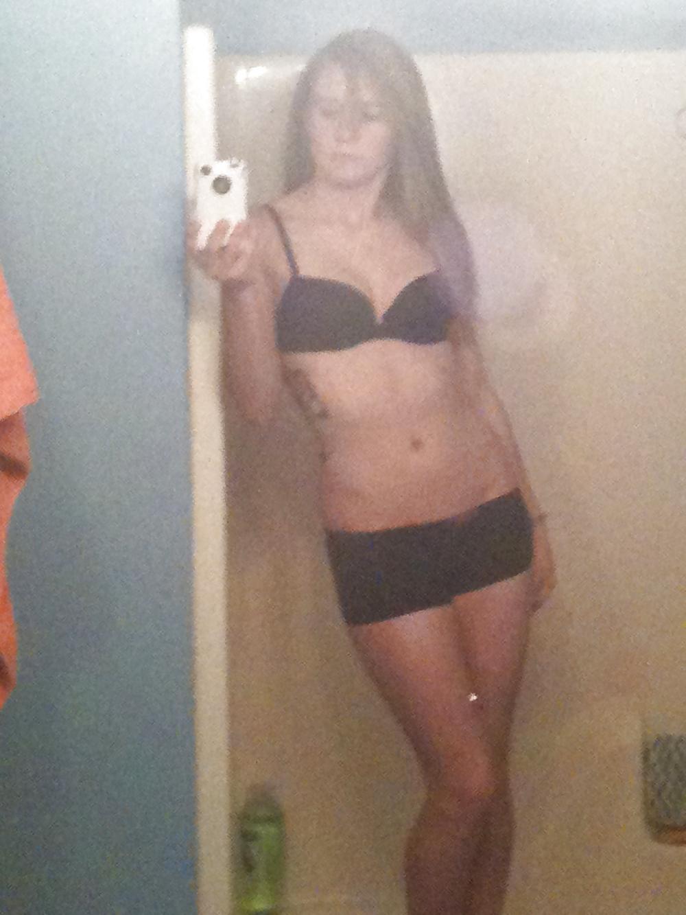 9P Non-nude Ex Self pics