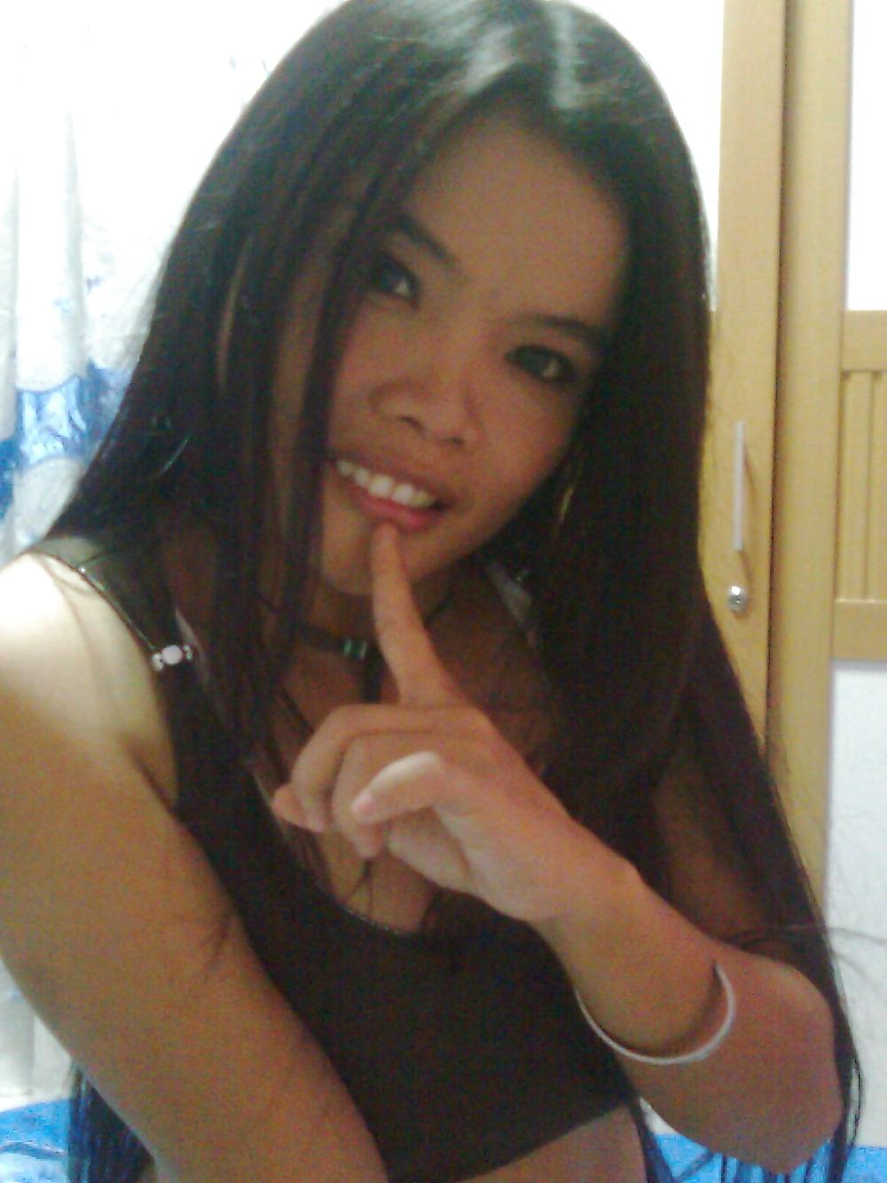 13P Asian sexy Girl
