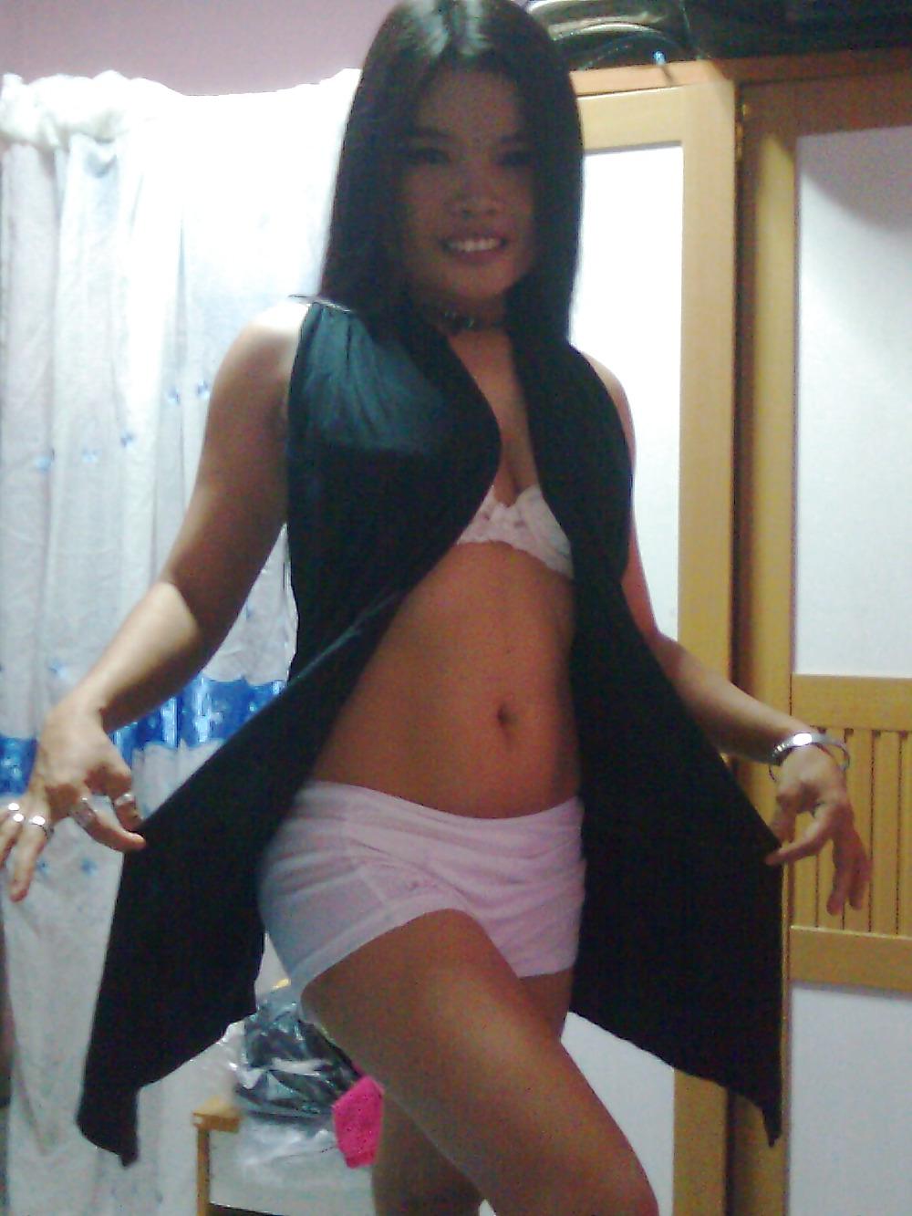 13P Asian sexy Girl