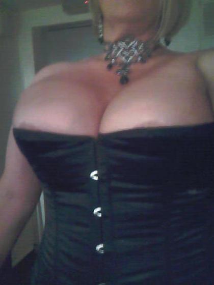 25P TITS TITS AND MORE TITS!!