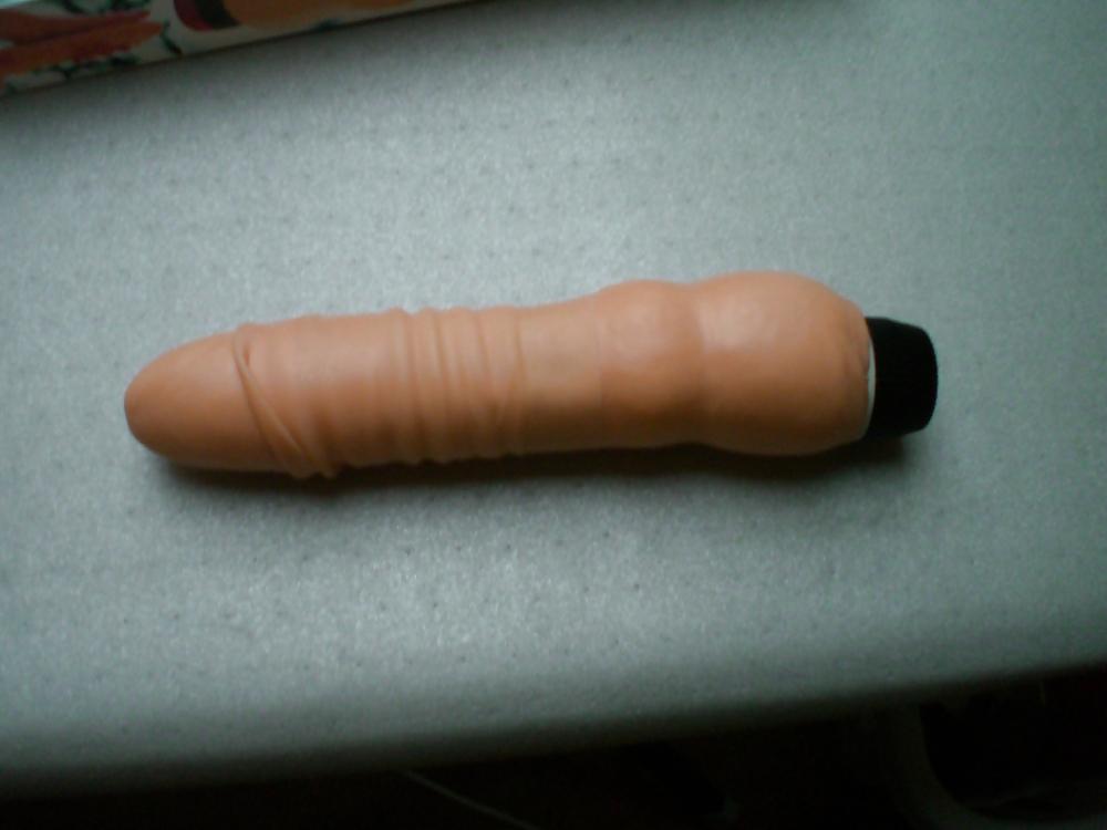 7P Geile Mutter mit riesen Vibrator