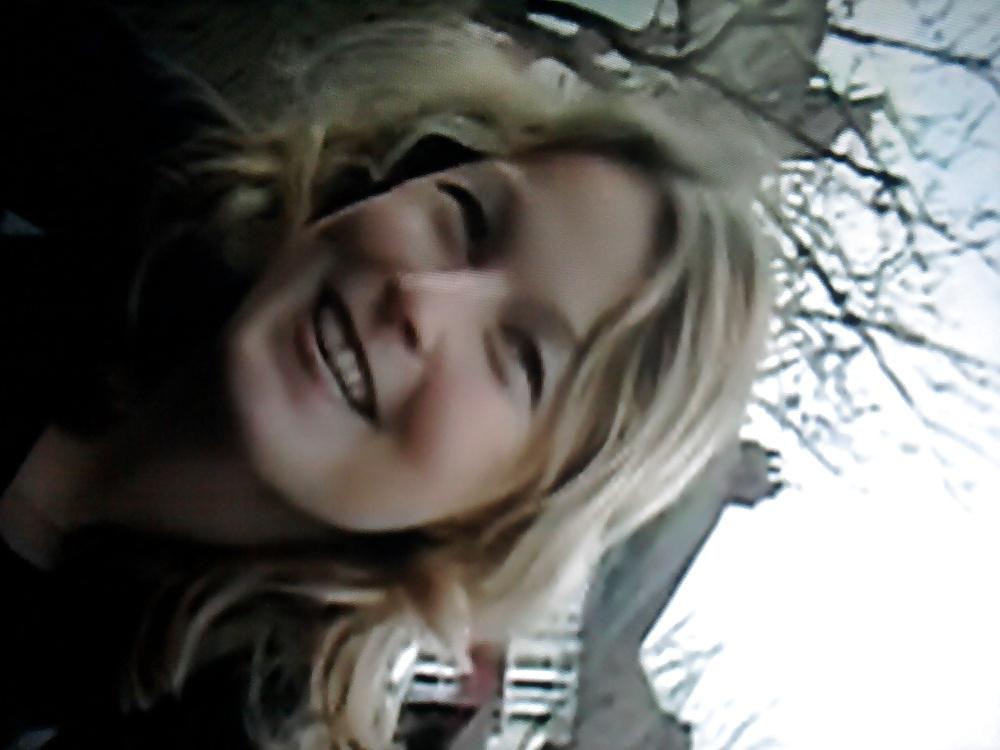 4P Milf didnt see the camera