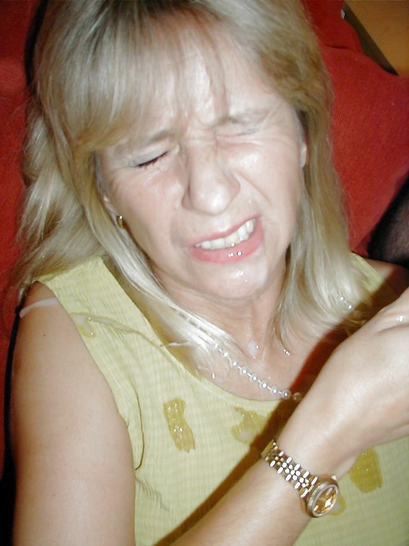 25P Granny facials