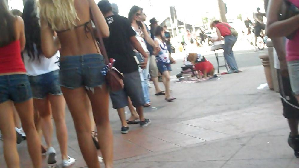 12P Butt & ass in jeans shorts that I like