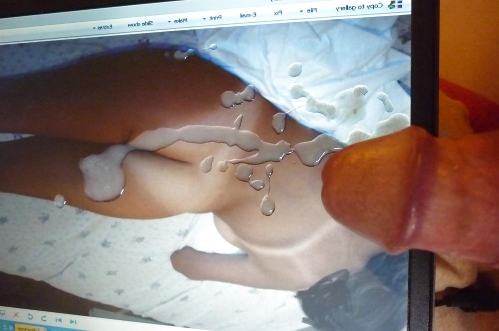 7P Trelainomai28 greek wife jizzed  