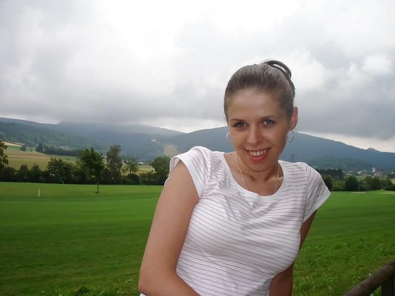 25P Russian Mother and Daughter
