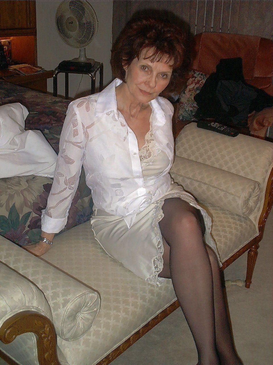 25P More sexy granny Aunt S