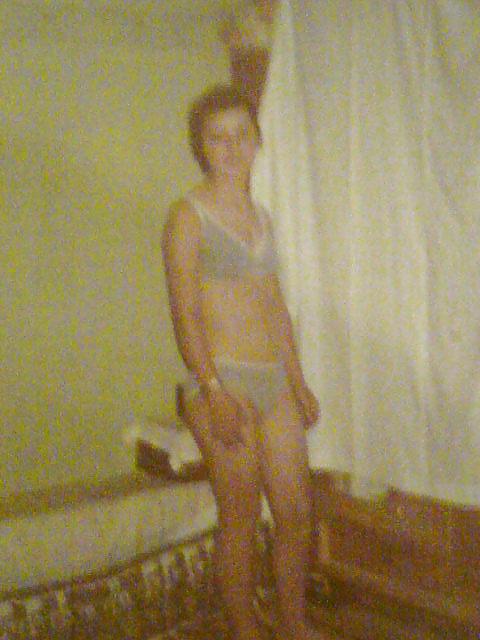 4P My mom abou 30years ago greek milf