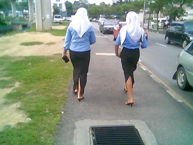 25P Hijab girls 
