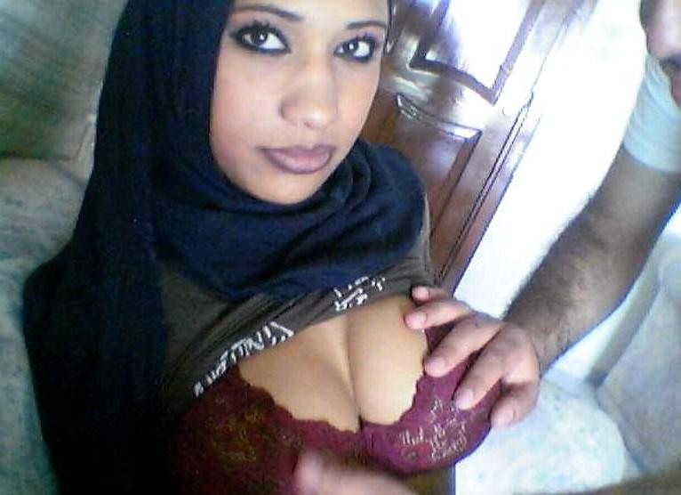 25P Hijab girls 
