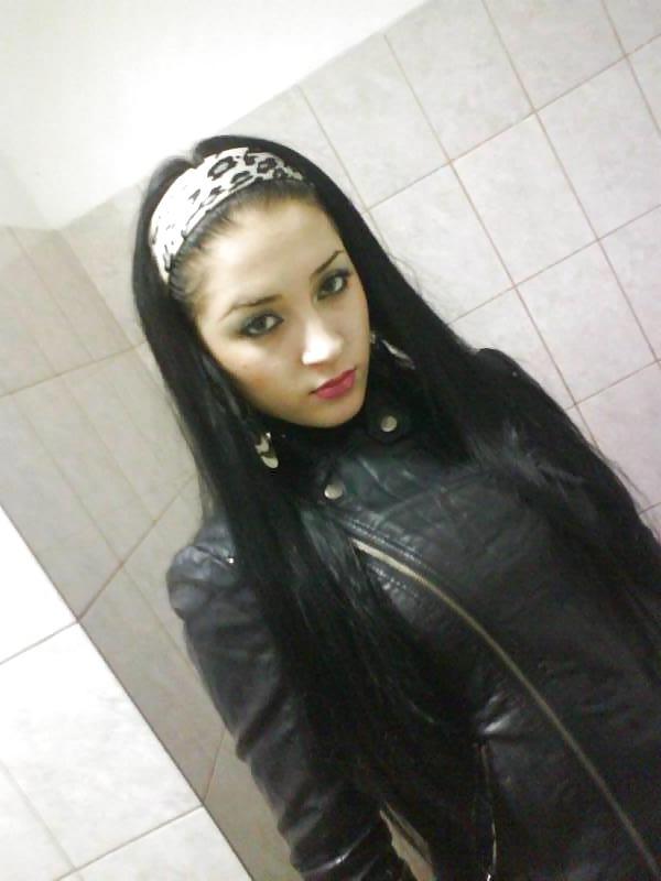 11P Romanian Andreea 