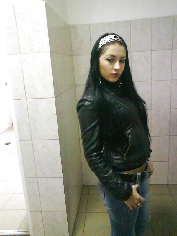 11P Romanian Andreea 