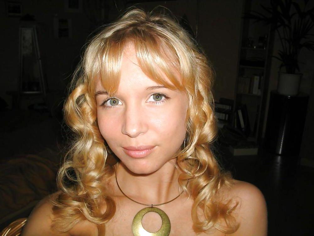 19P Russian Girl Lena