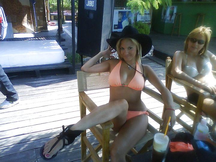 25P Greek blondes part 4
