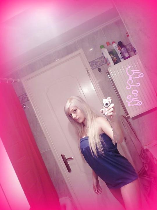 25P Greek blondes part 4