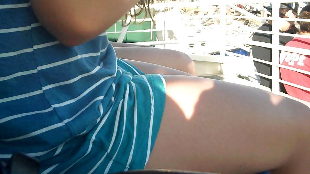 25P Fanny has a nice ass & butt in bikini