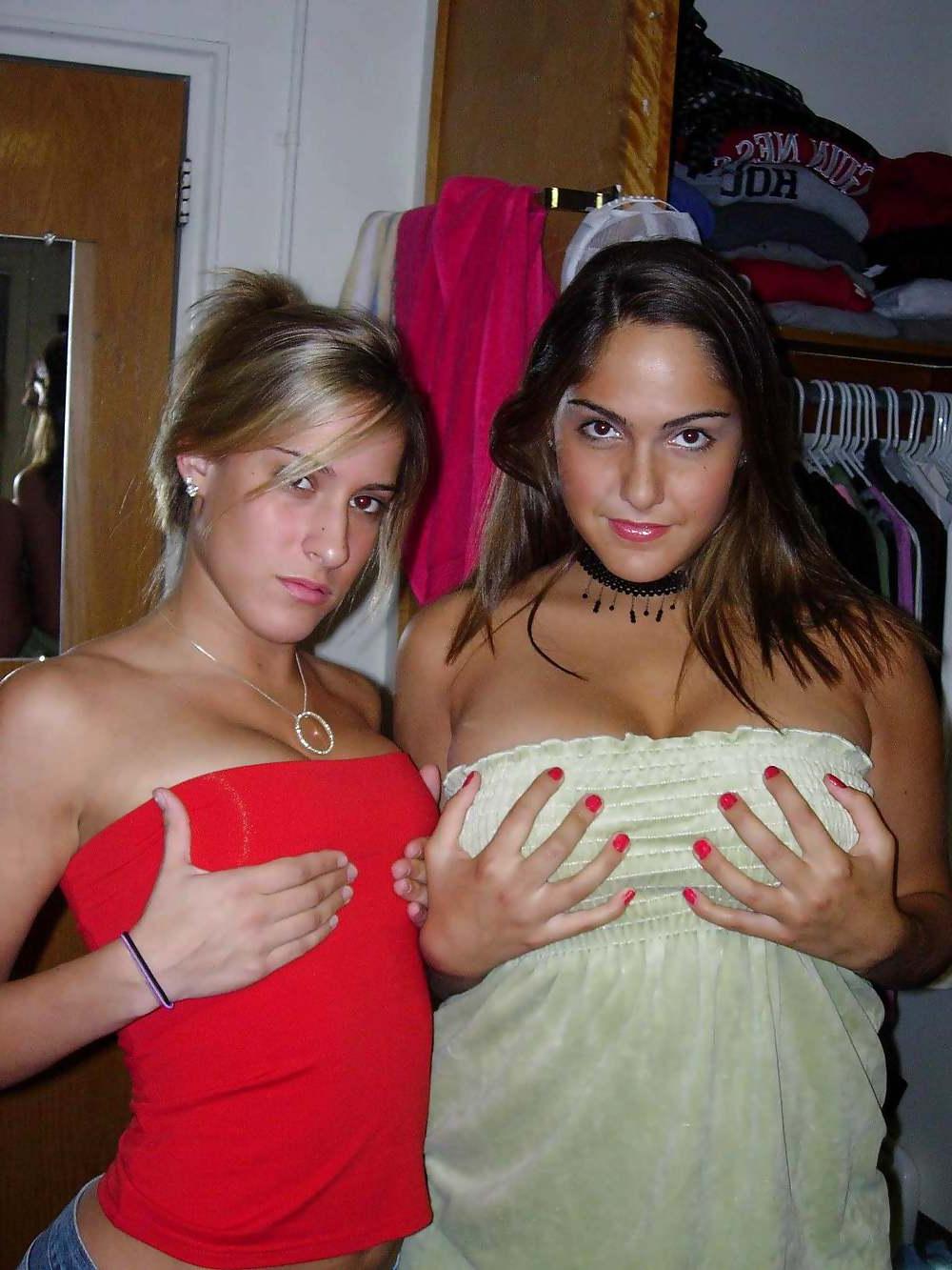 25P Non nude teen