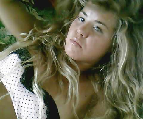 25P Non Nude Just Beautiful