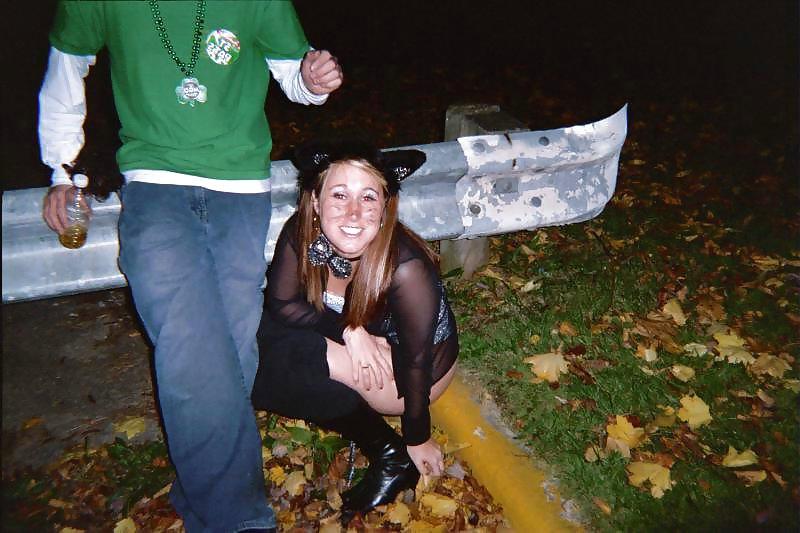 16P Candid Teens in Wet Upskirt
