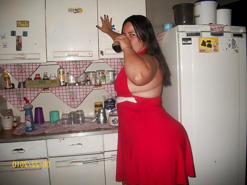 21P Does my butt look big in this dress?