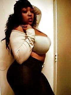 25P Thick asses n tight clothes