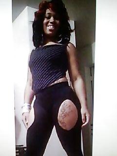 25P Thick asses n tight clothes