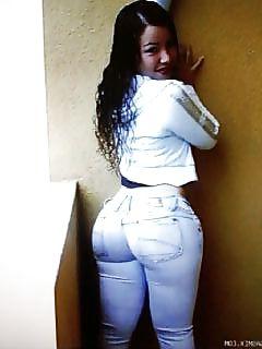 25P Thick asses n tight clothes
