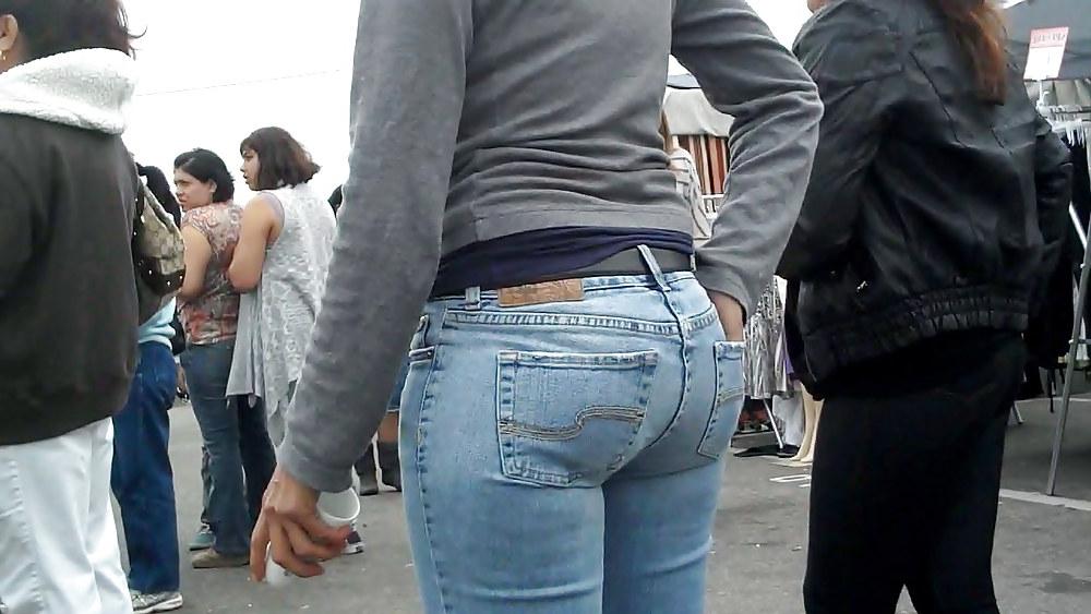 25P Her butt & ass look so good from behind