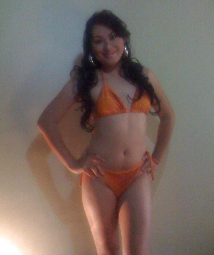 15P Sexy Asian Ladyboys