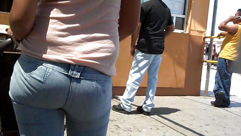 25P Her ass is lovely butt nice in jeans 