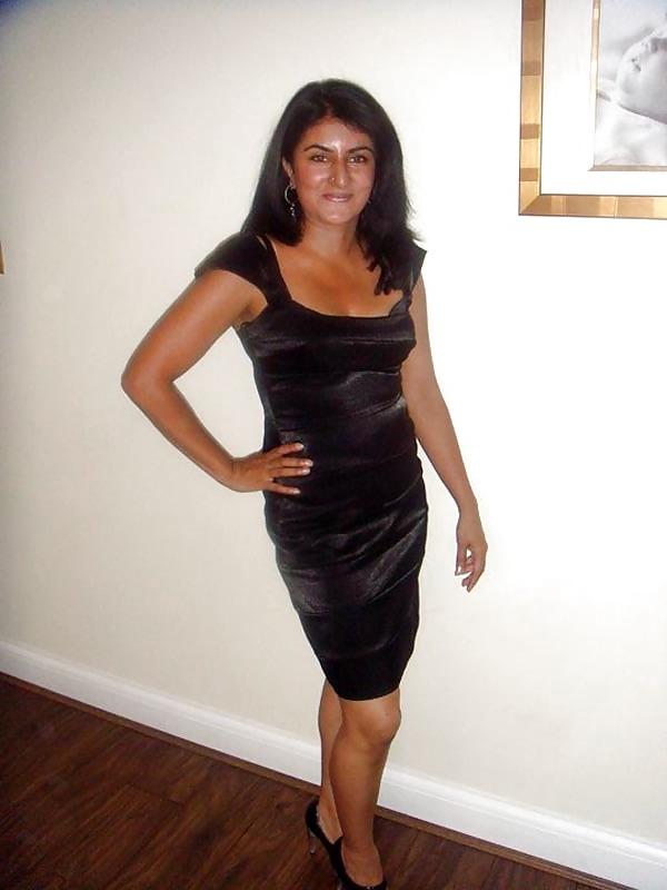 5P Sexy Indian mother and daughter