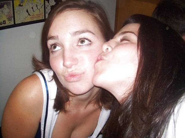 25P College Sluts X