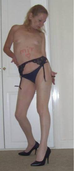 12P Sexy mature lady