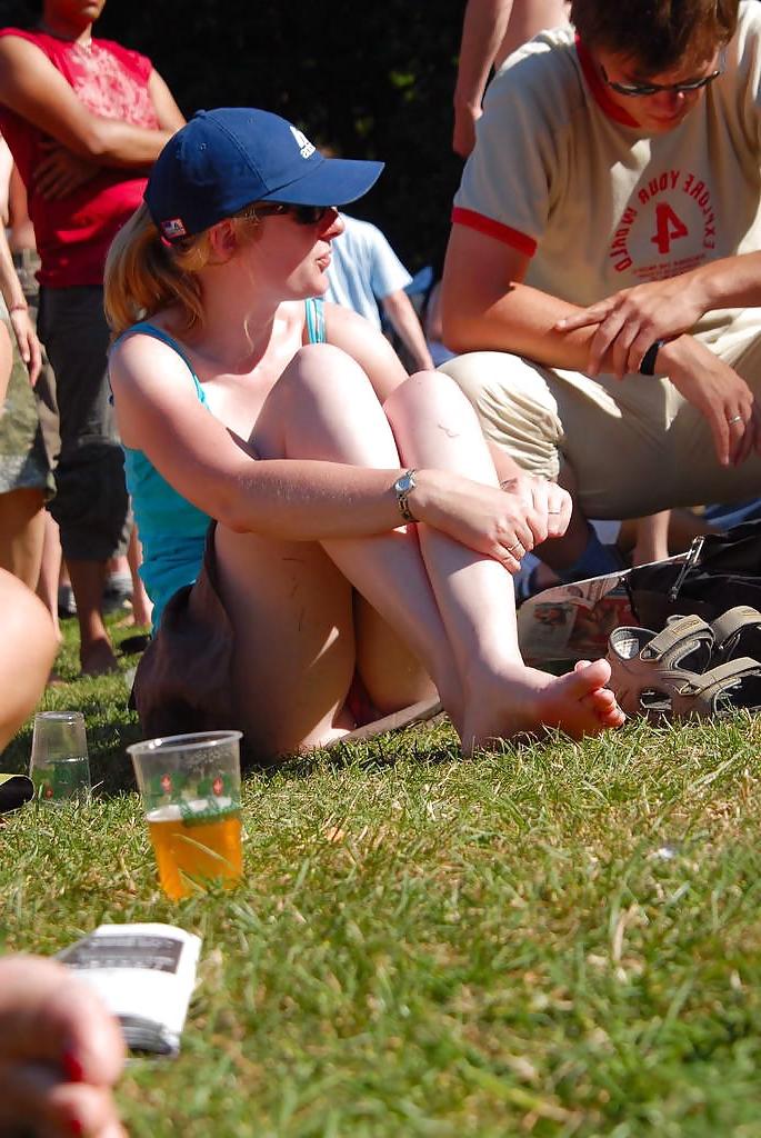 25P Voyeur Upskirt  #4