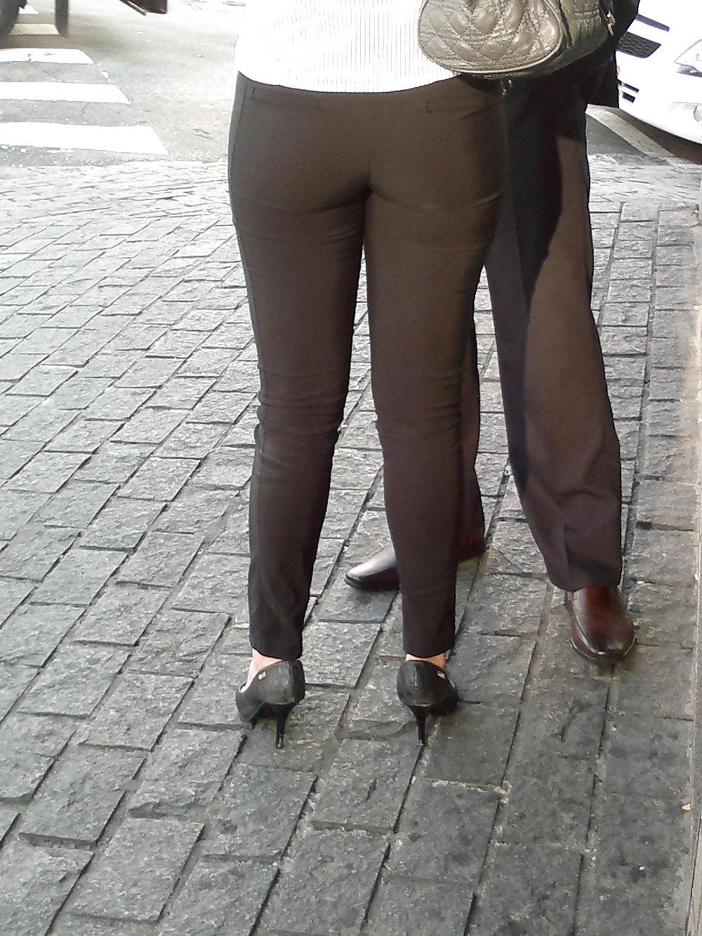 25P Bundas nas ruas da cidade