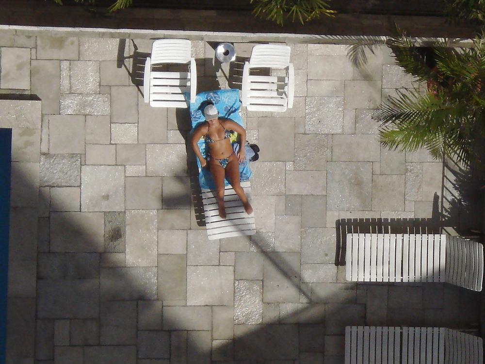 11P Voyeur no predio