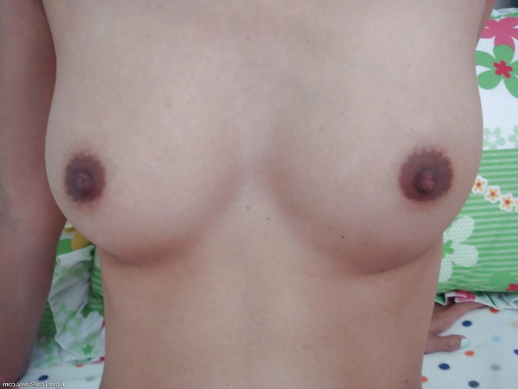 16P Asian babe Lana Fingering is teasing her big tits in a black lingerie