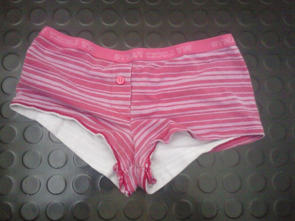 5P Step-daughter's friend's pants